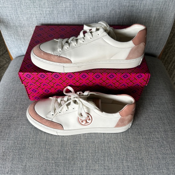 Tory Burch sneakers, pink mauve Tory Burch sneakers, pink sneakers - Picture 2 of 6